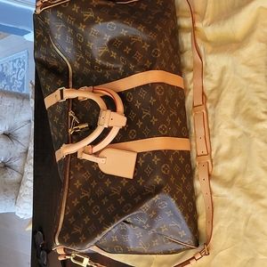 Authentic Louis Vuitton Keepall Bandouliere 55.
